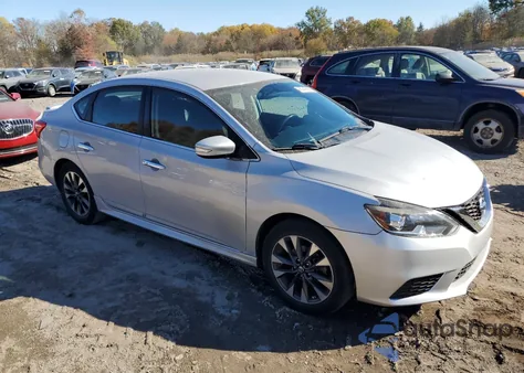 2017 Nissan Sentra S из США, поврежденный, VIN 3N1AB7AP5HY251152